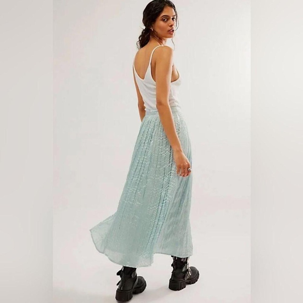 NWT FREE PEOPLE New Vera City Blue Pleated Rare Maxi Skirt with Pockets - Picture 2 of 10